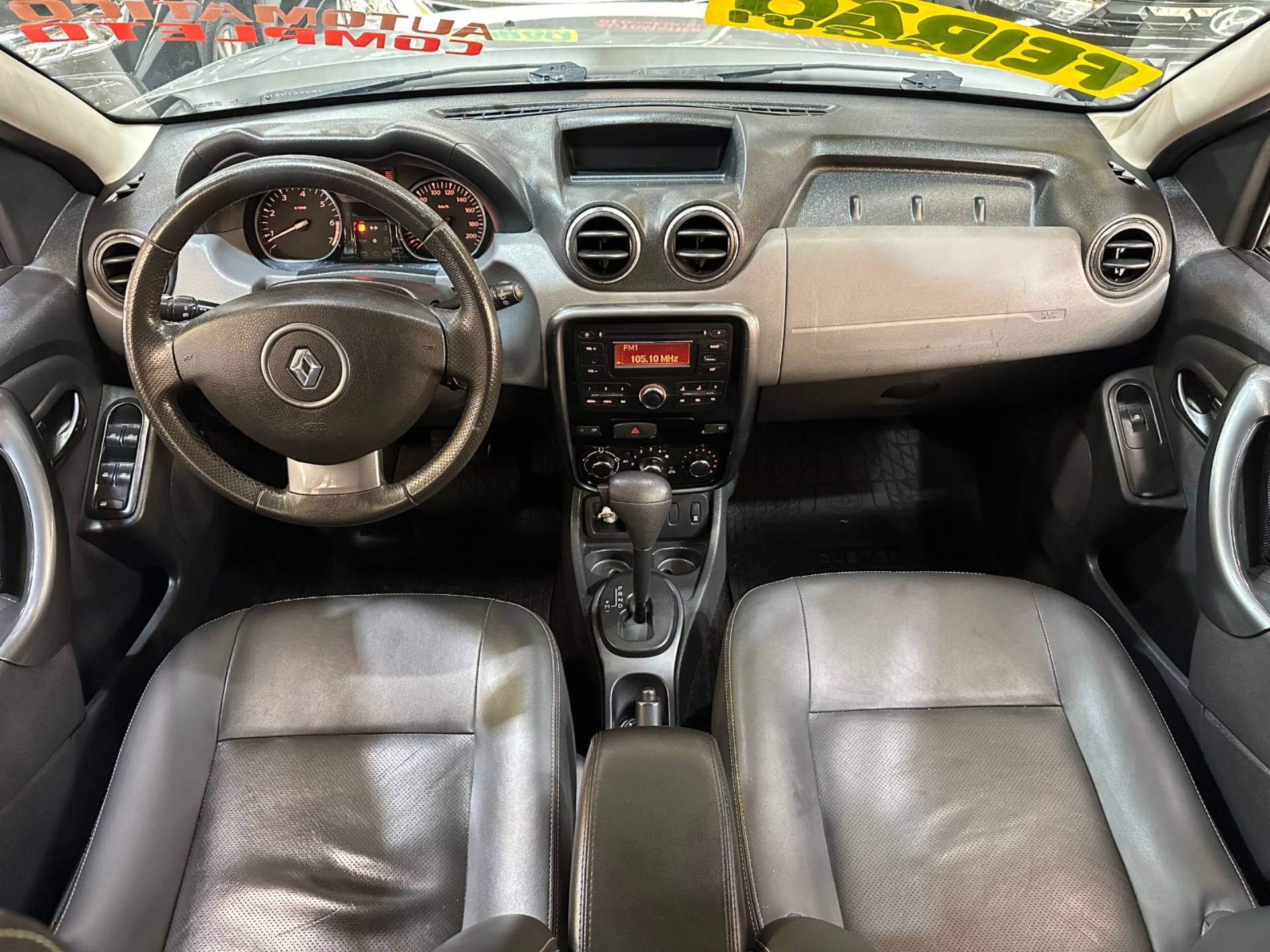 RENAULT DUSTER