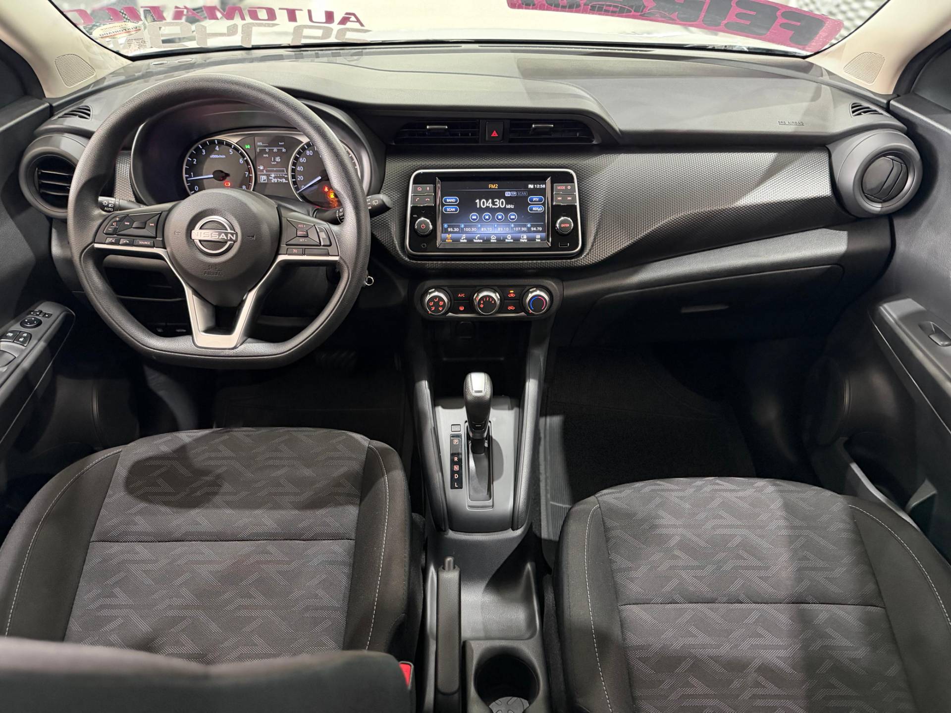 NISSAN KICKS