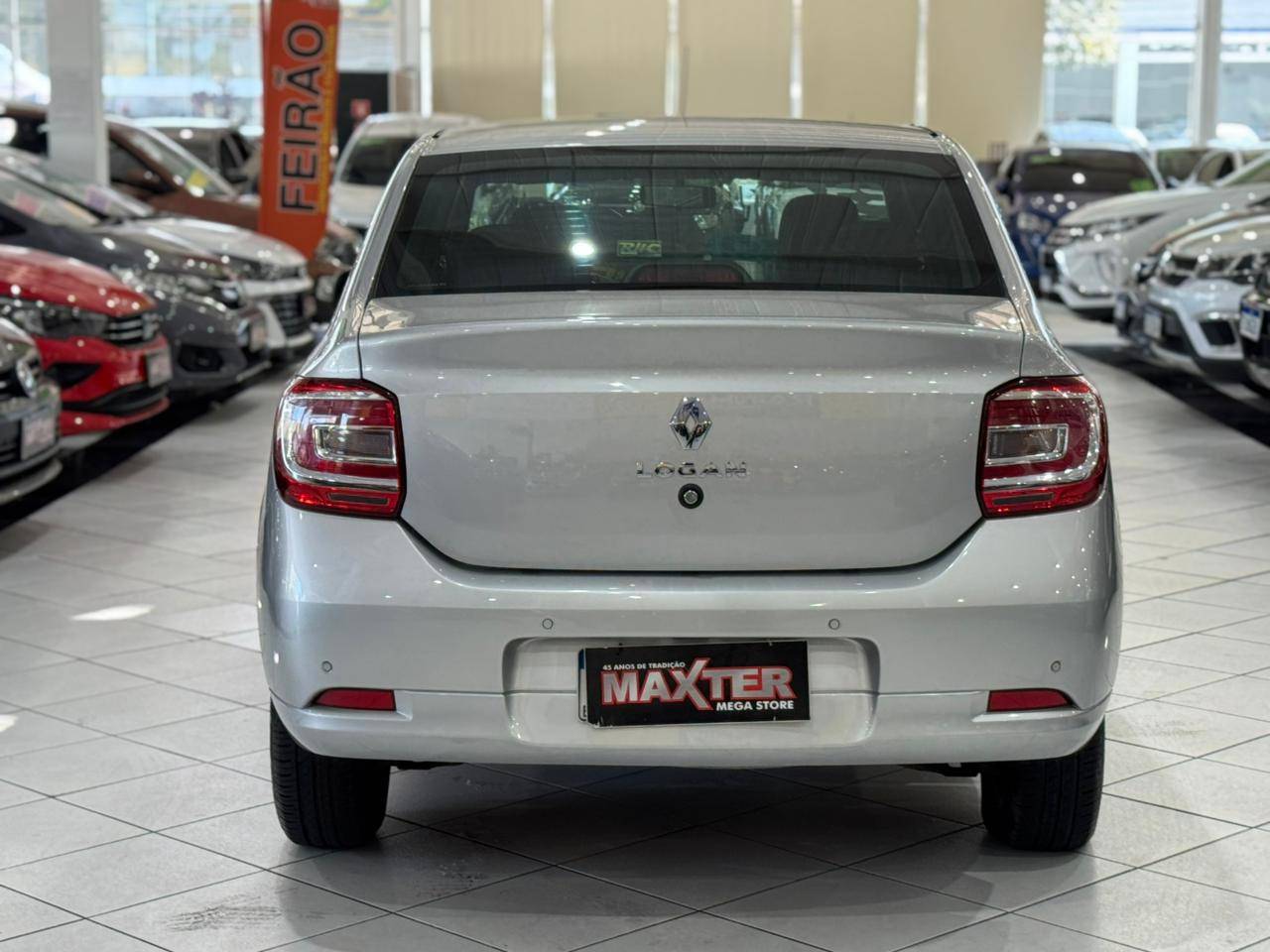 RENAULT LOGAN