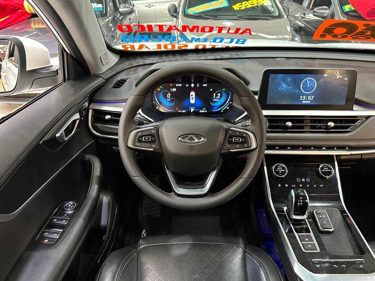 CHERY TIGGO 8