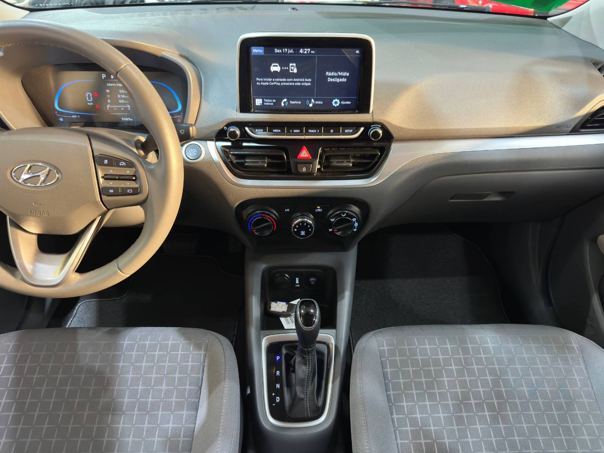 HYUNDAI HB20S