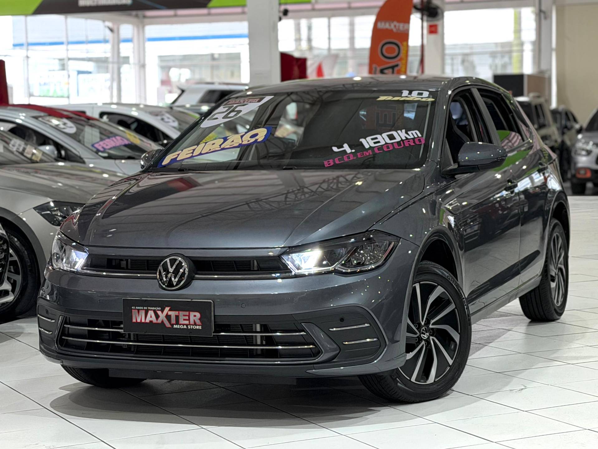 VOLKSWAGEN POLO
