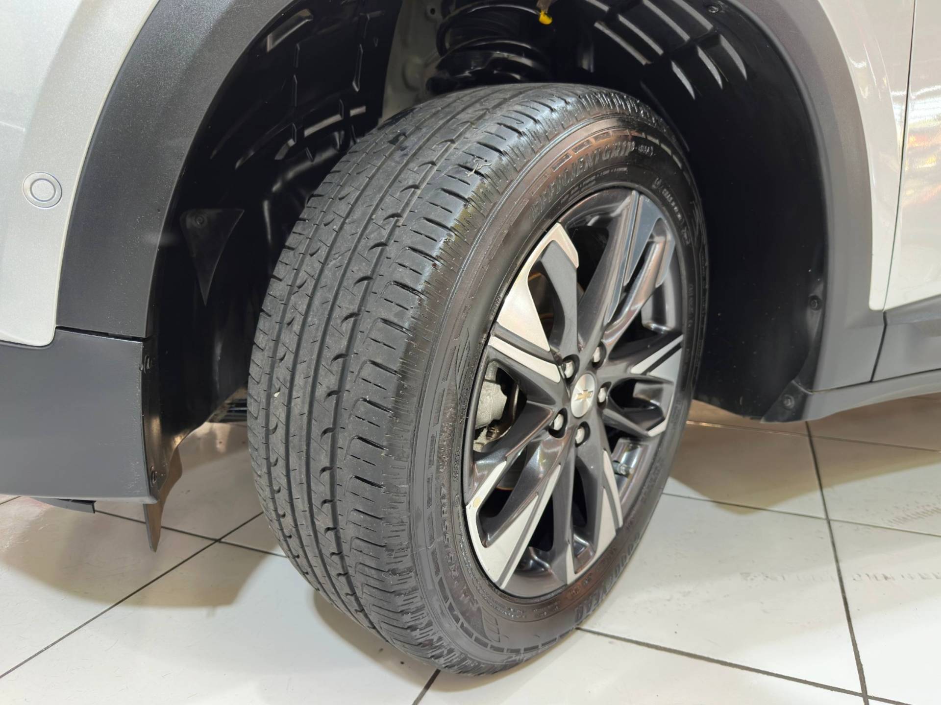 CHEVROLET TRACKER
