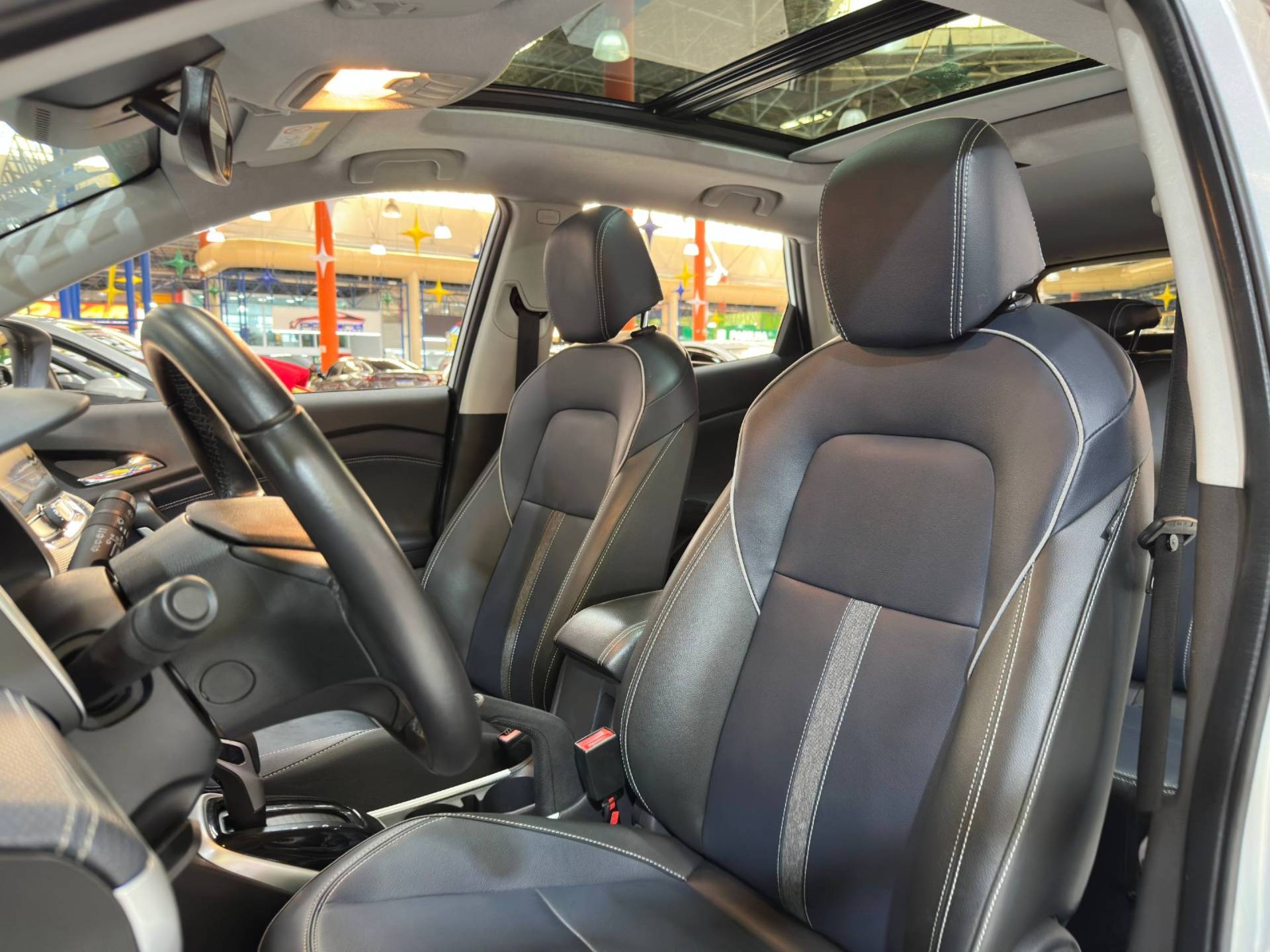 CHEVROLET TRACKER
