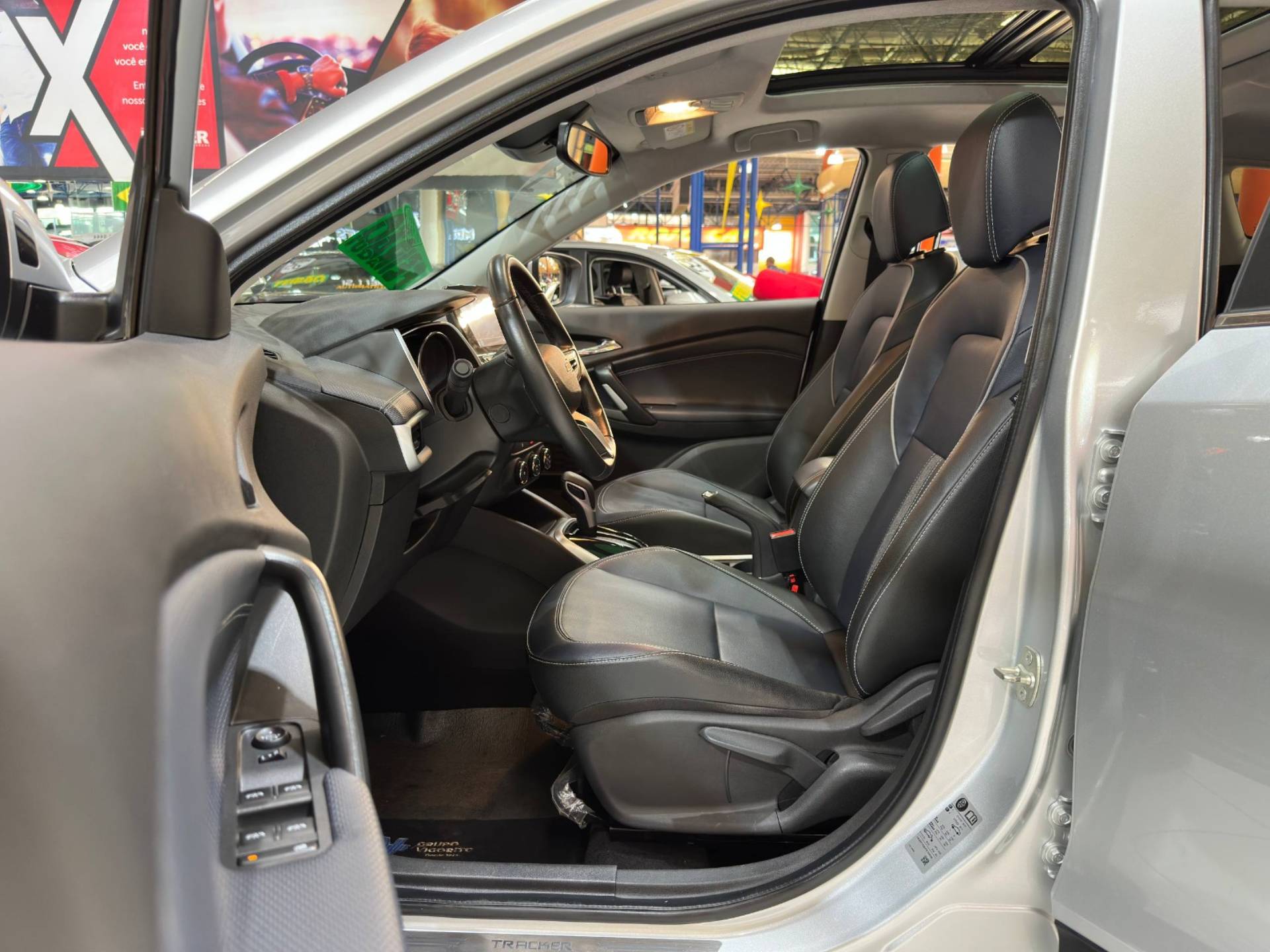CHEVROLET TRACKER