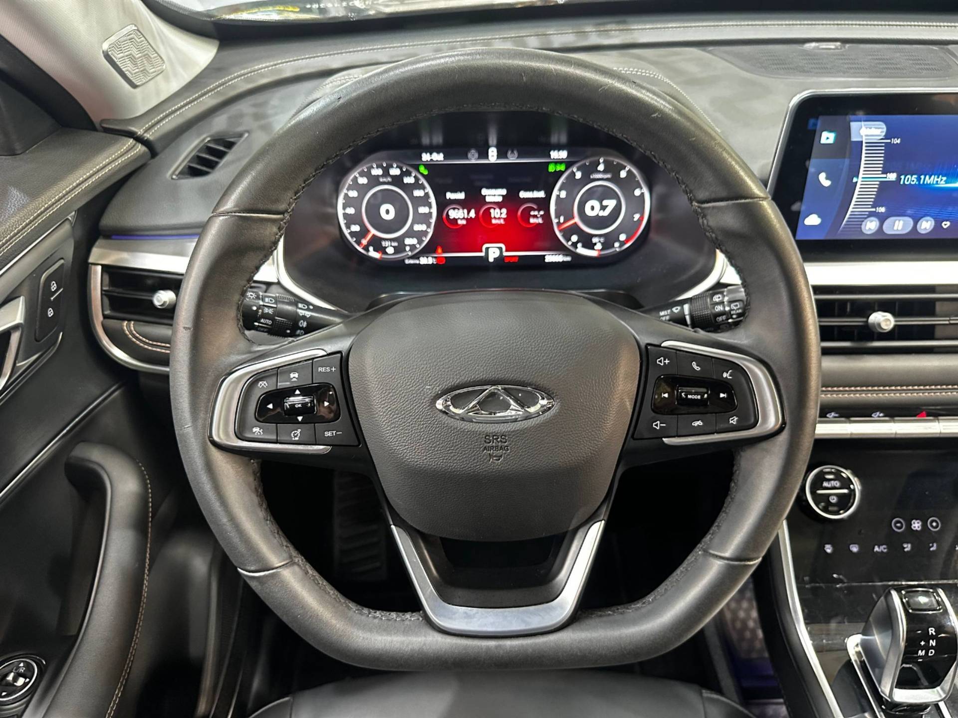 CHERY TIGGO 8