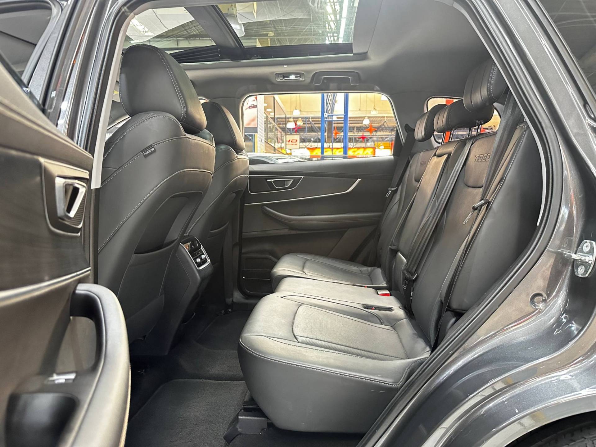 CHERY TIGGO 8