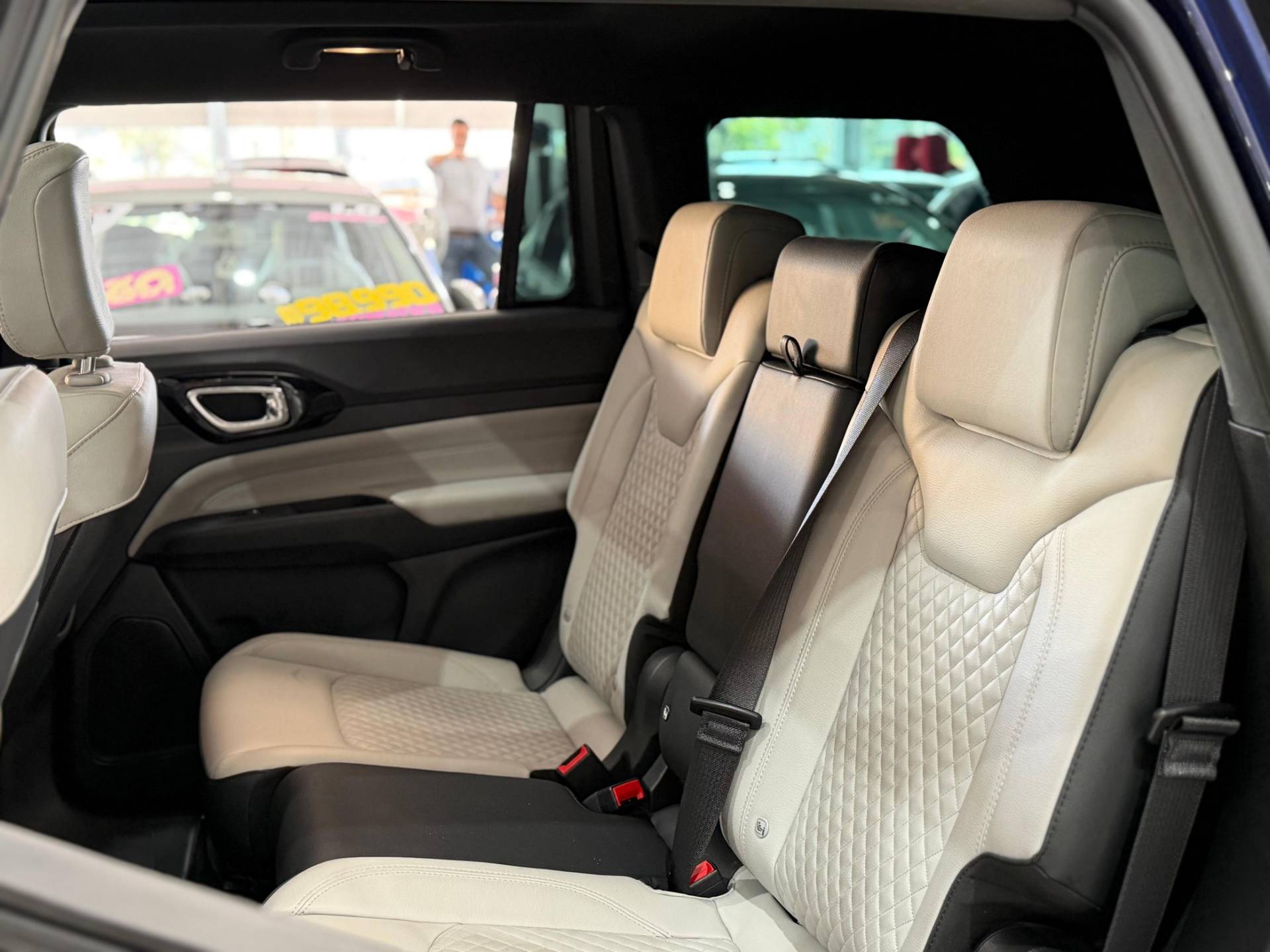 JEEP COMMANDER