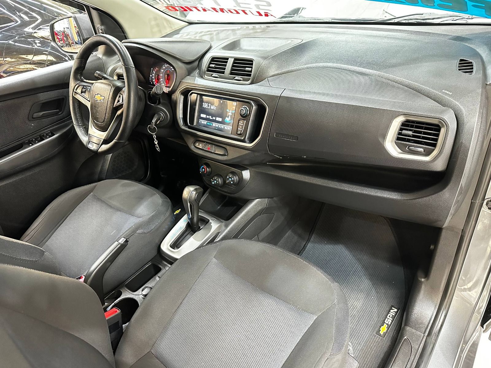 CHEVROLET SPIN