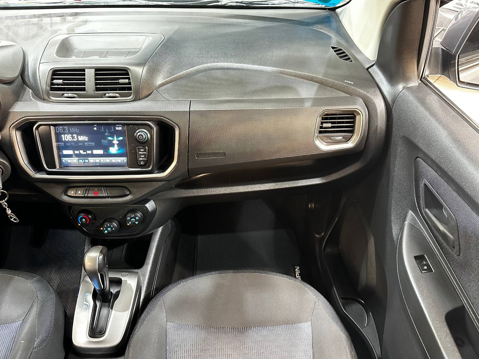 CHEVROLET SPIN
