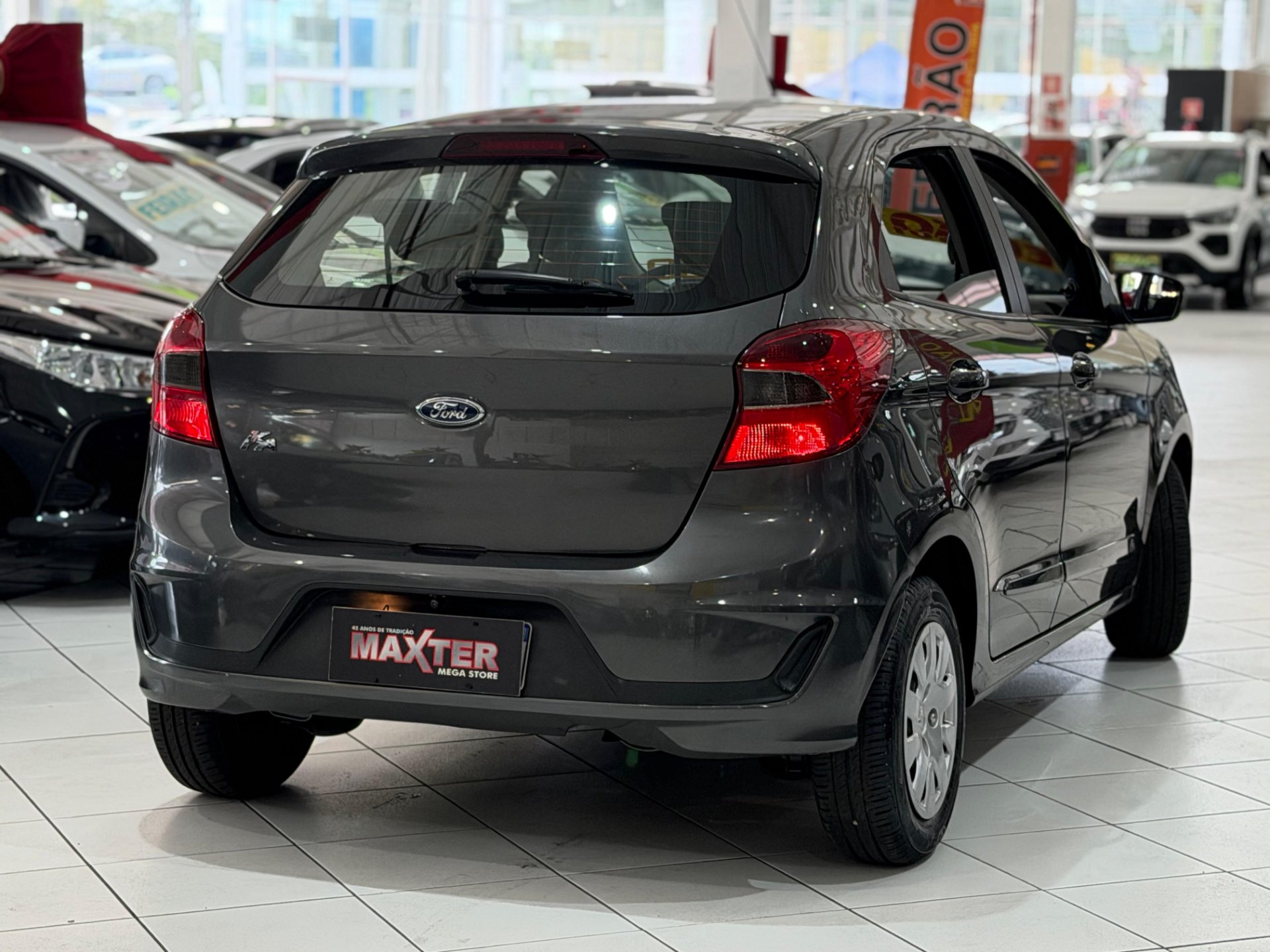 FORD KA