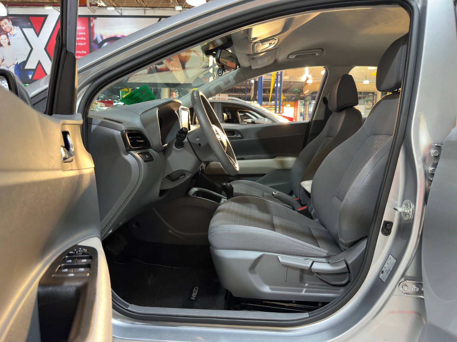 HYUNDAI HB20S