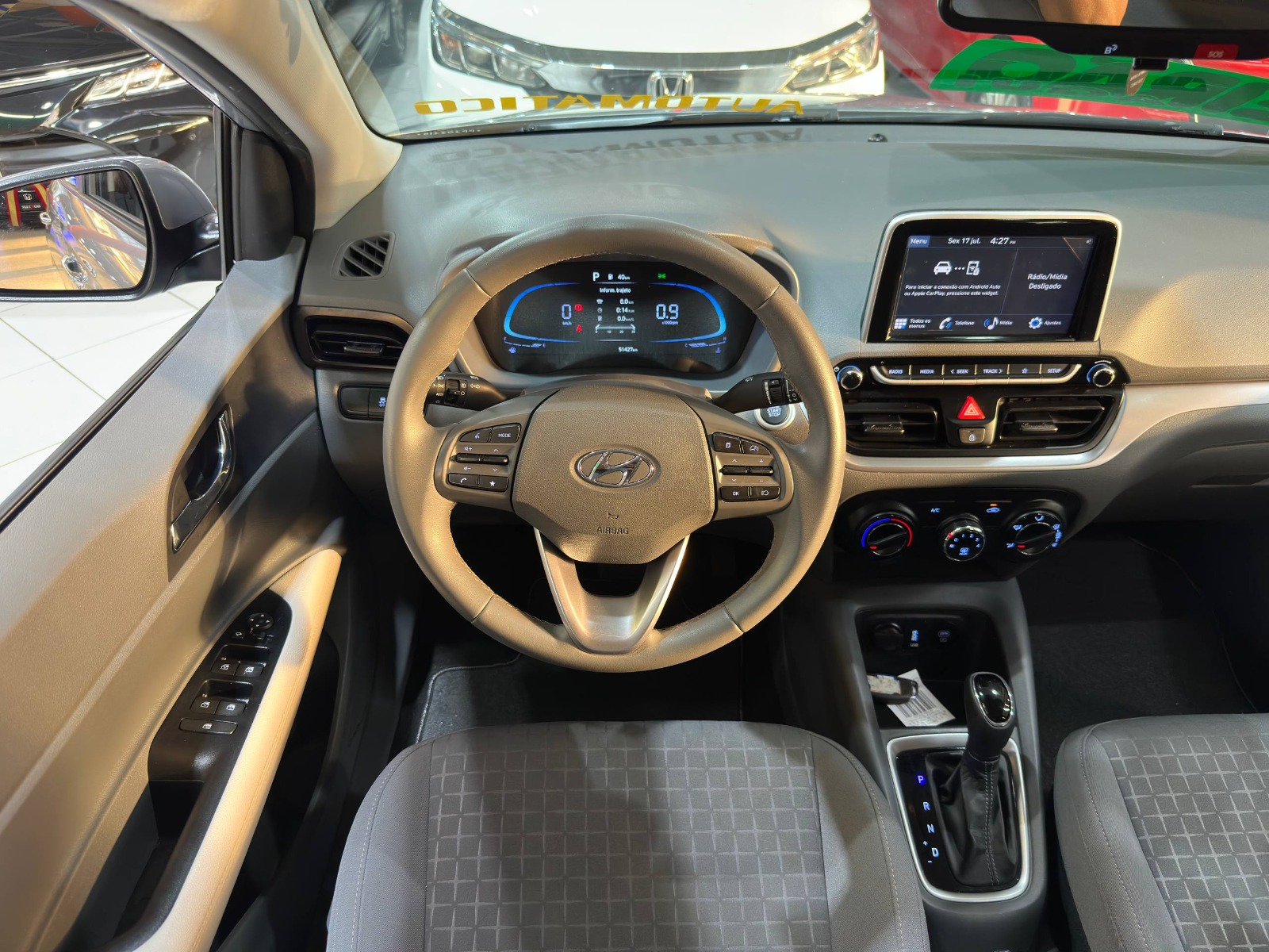 HYUNDAI HB20S