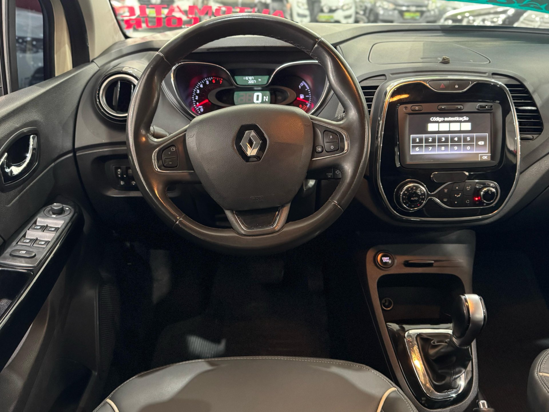 RENAULT CAPTUR