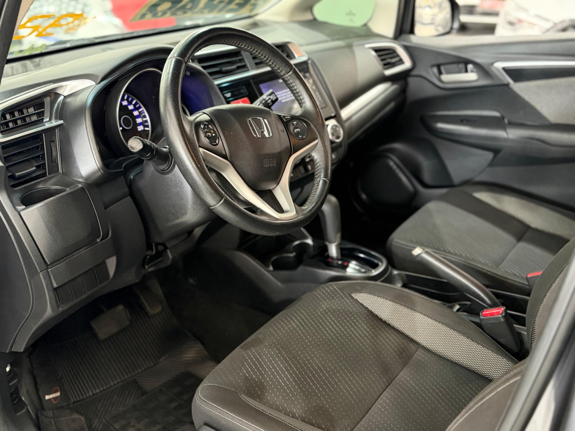HONDA WR-V