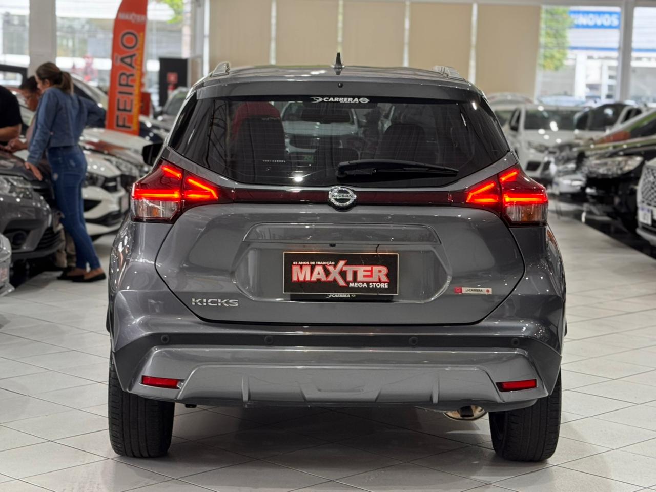 NISSAN KICKS