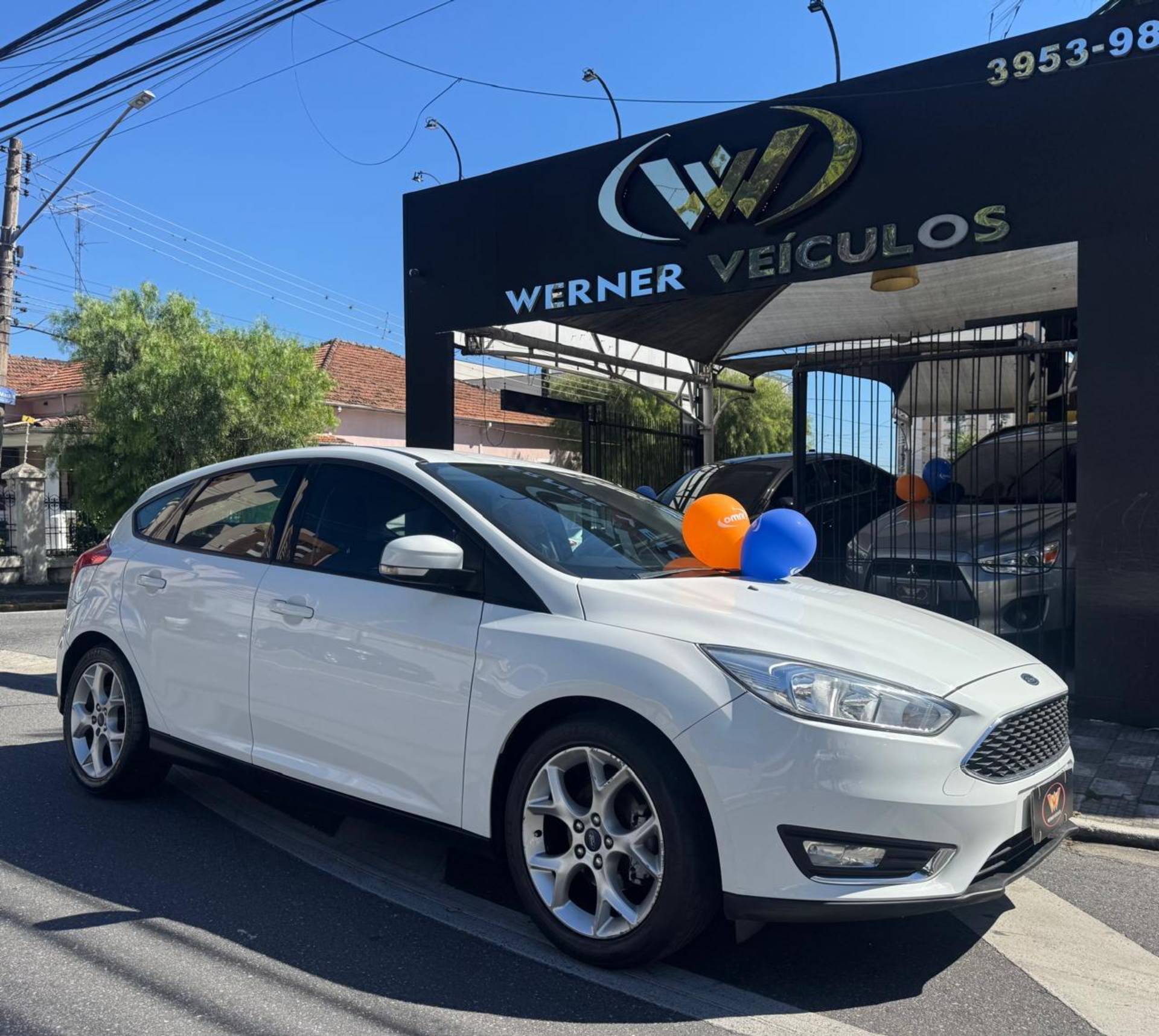 FORD FOCUS