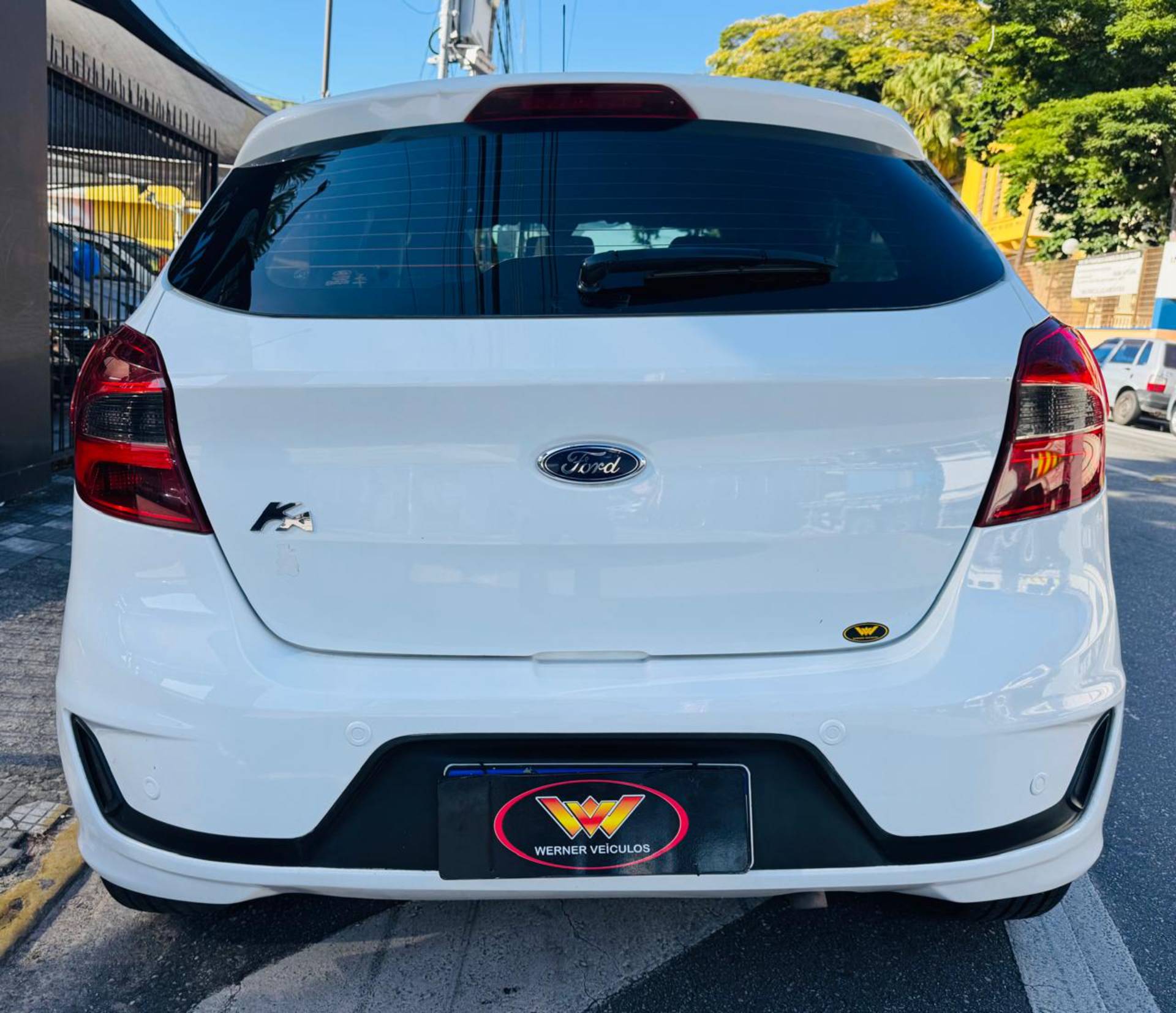 FORD KA