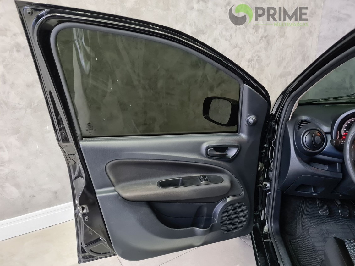 Car Image 16