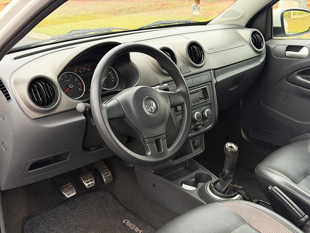VOLKSWAGEN SAVEIRO