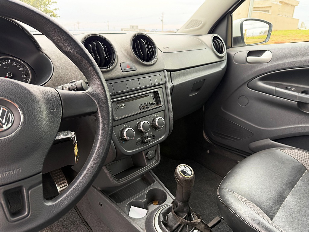 VOLKSWAGEN SAVEIRO