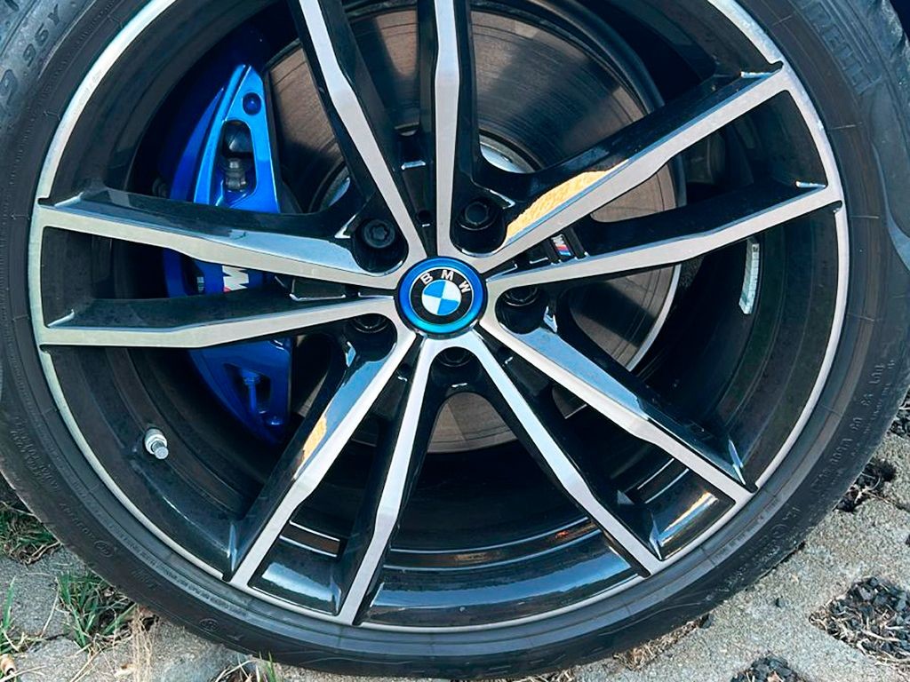 BMW 330e