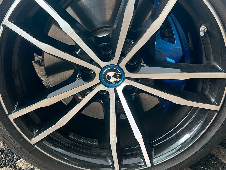 BMW 330e