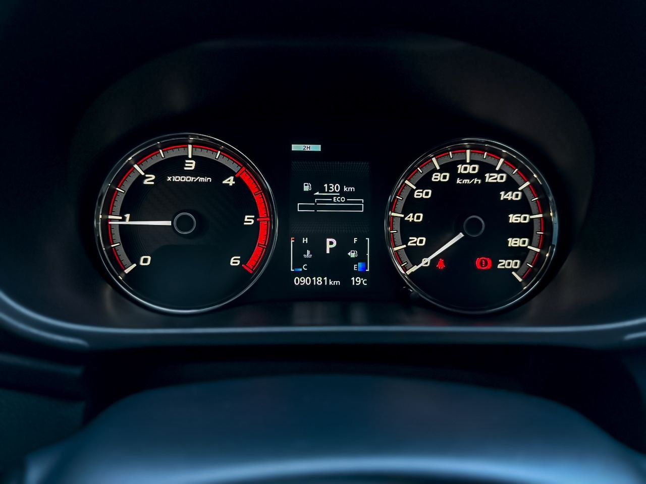 MITSUBISHI L200 TRITON
