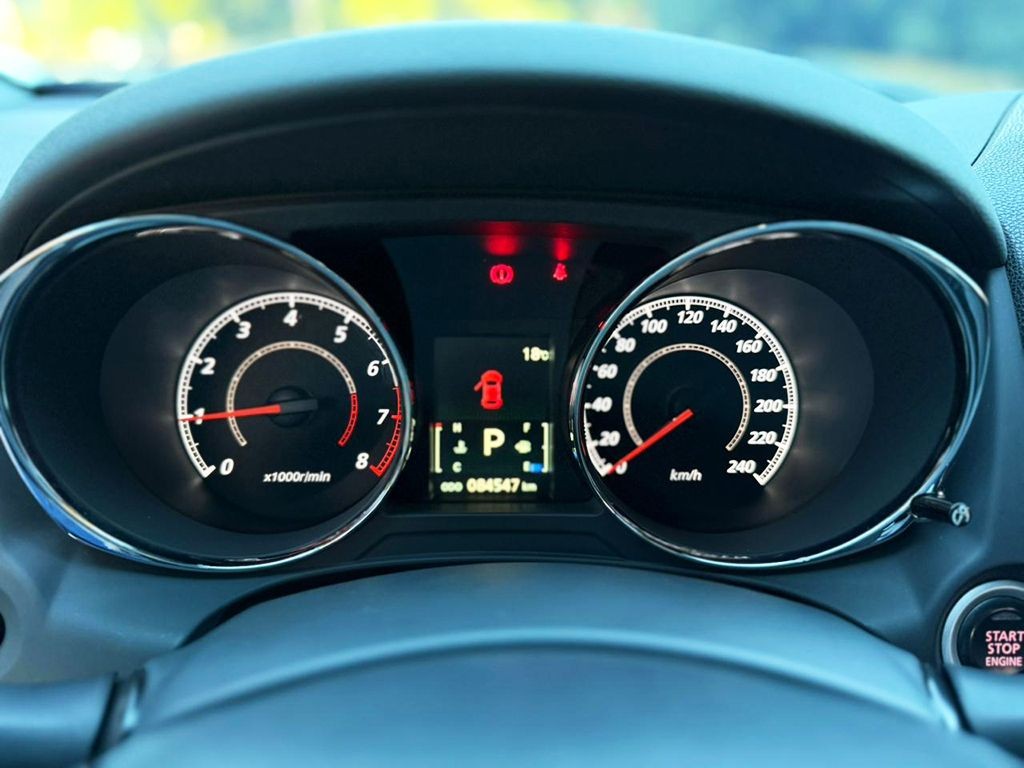 MITSUBISHI OUTLANDER SPORT