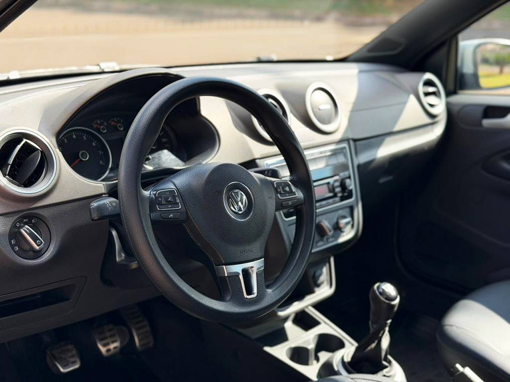VOLKSWAGEN SAVEIRO