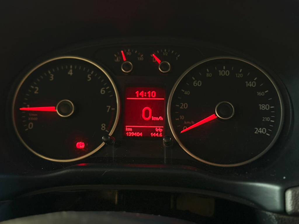 VOLKSWAGEN SAVEIRO