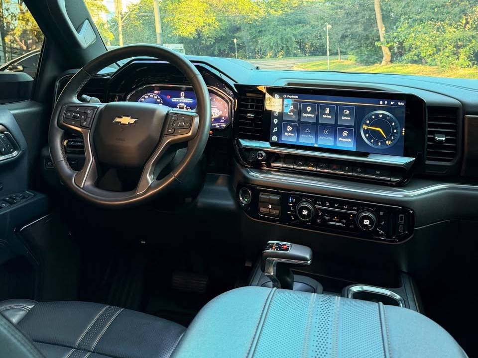 CHEVROLET SILVERADO