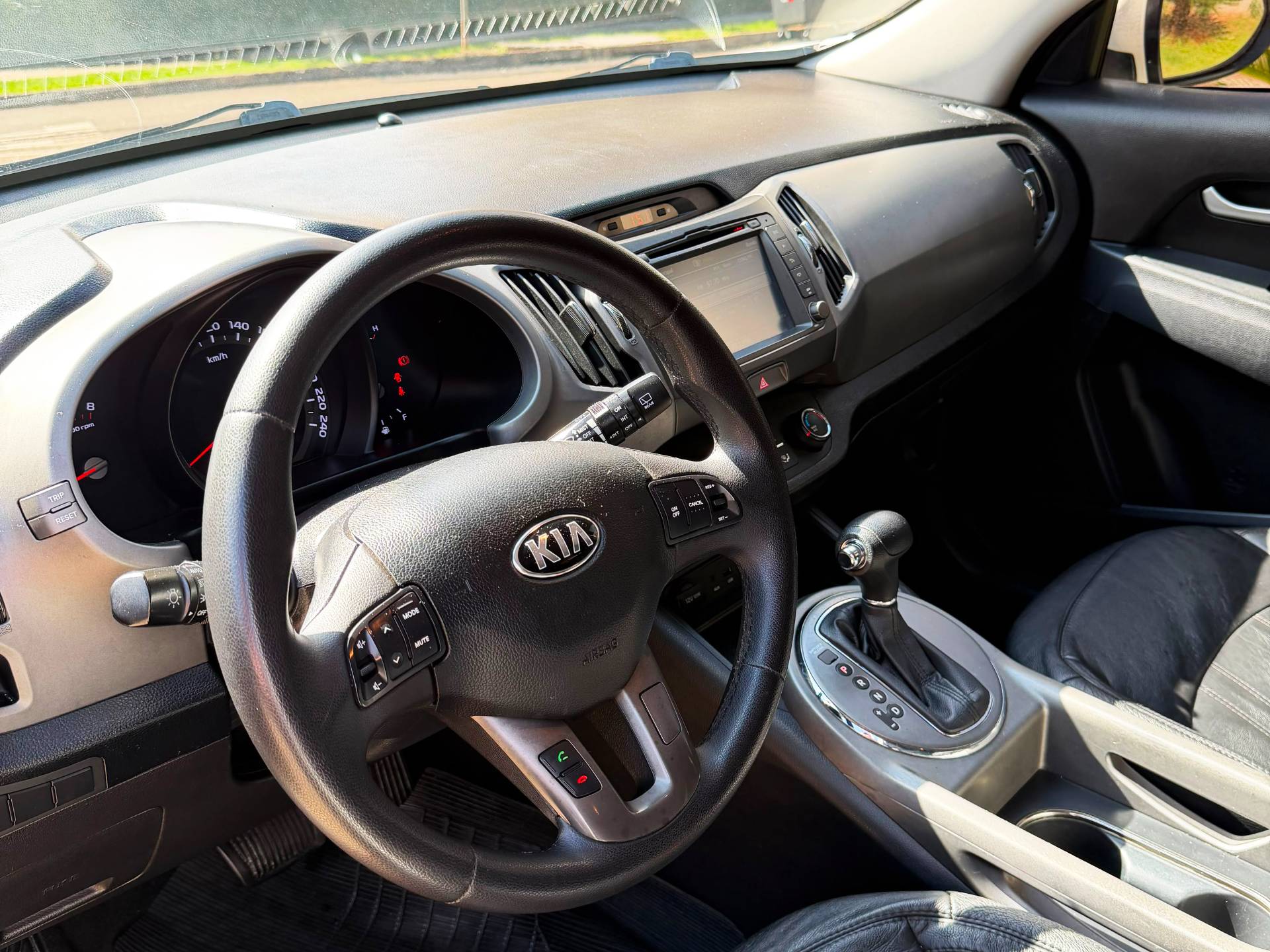 KIA SPORTAGE