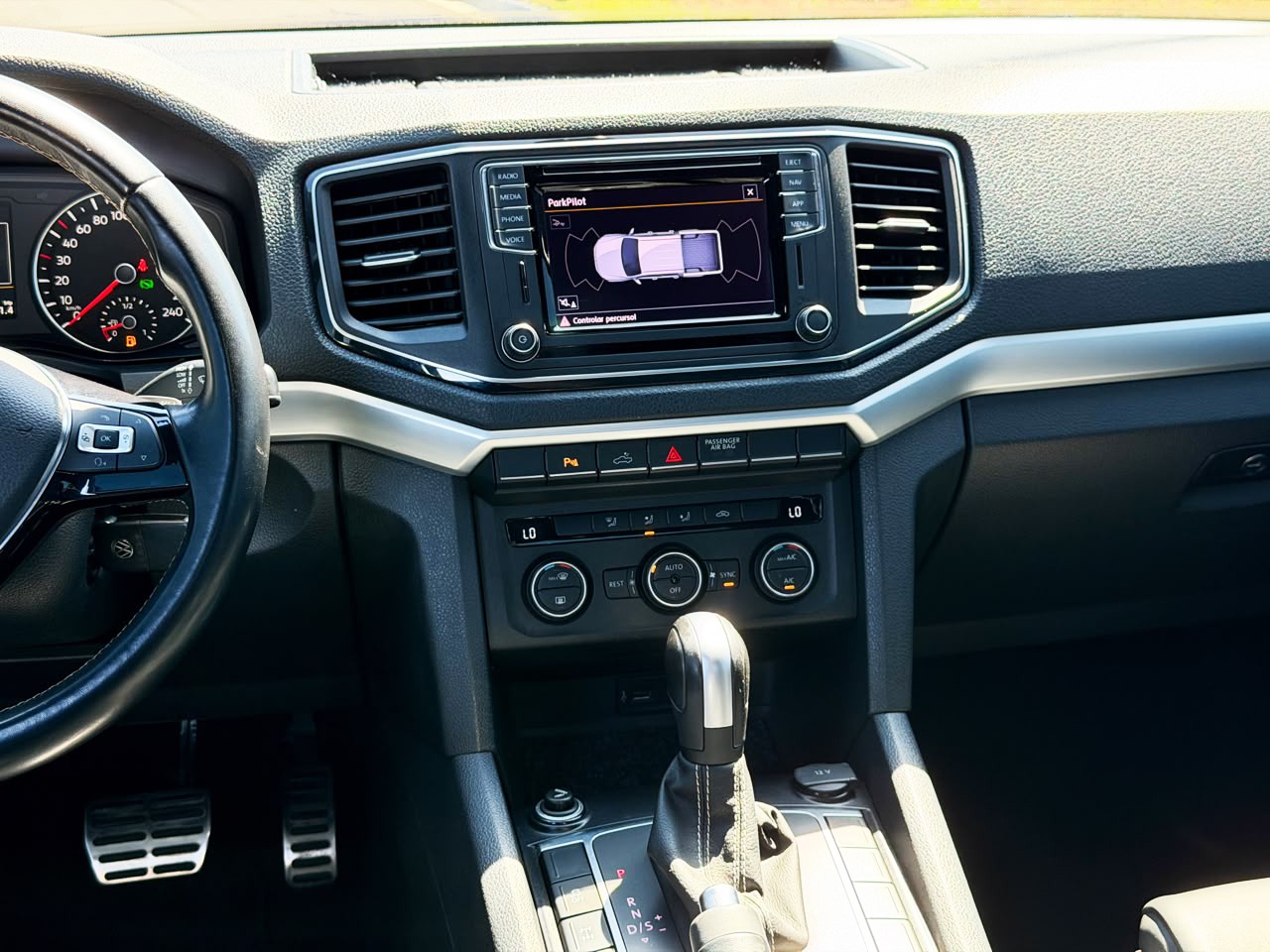 VOLKSWAGEN AMAROK
