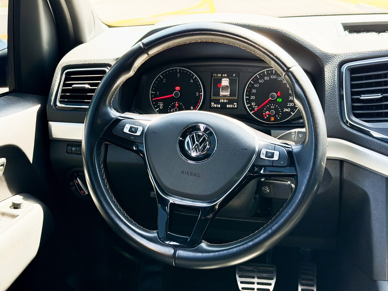 VOLKSWAGEN AMAROK
