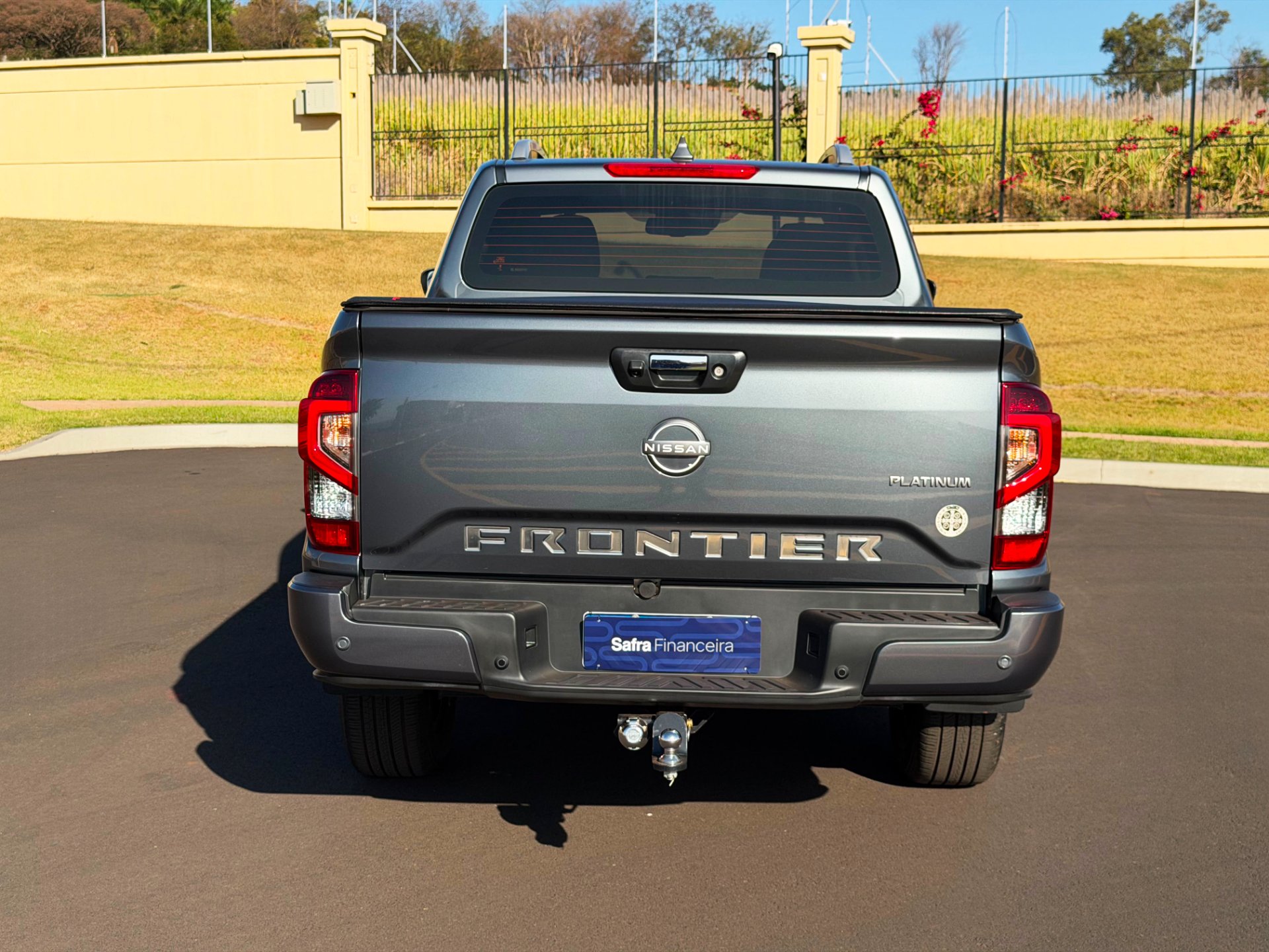 NISSAN FRONTIER