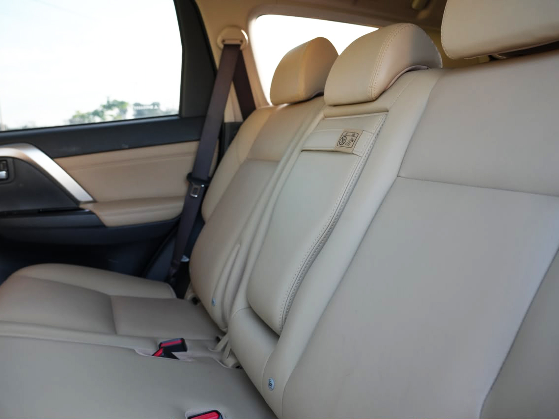 MITSUBISHI PAJERO SPORT