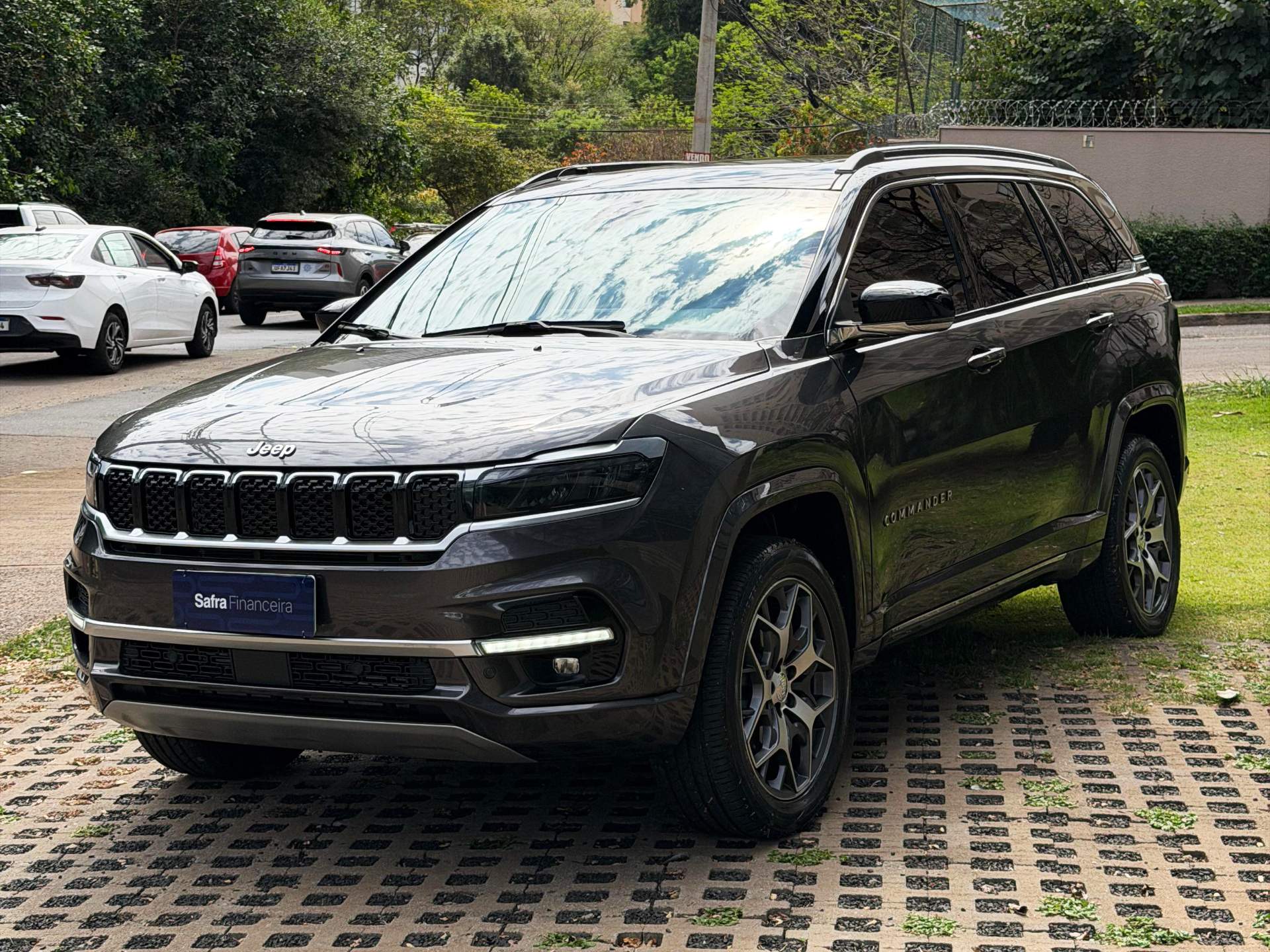 JEEP COMMANDER