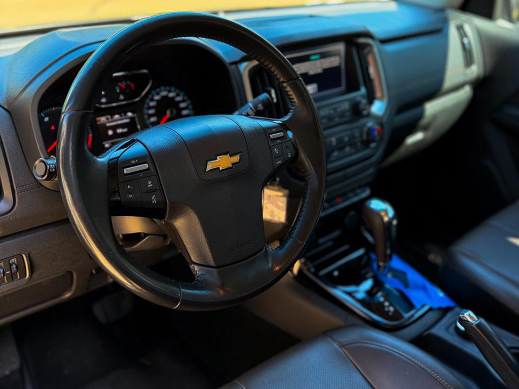 CHEVROLET S10