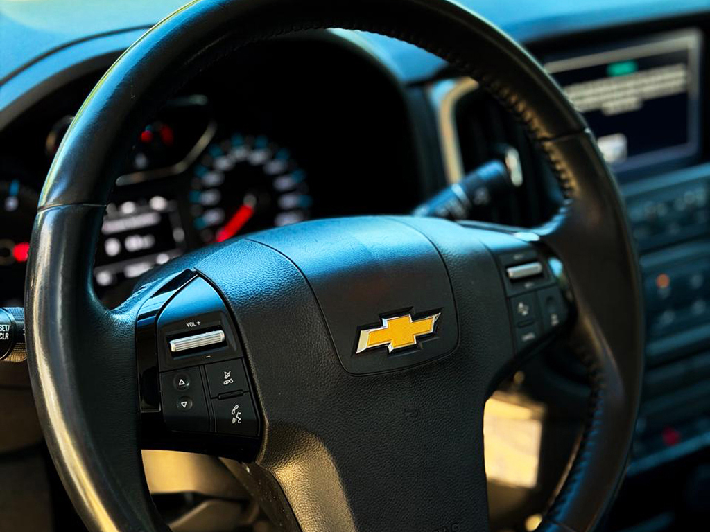 CHEVROLET S10