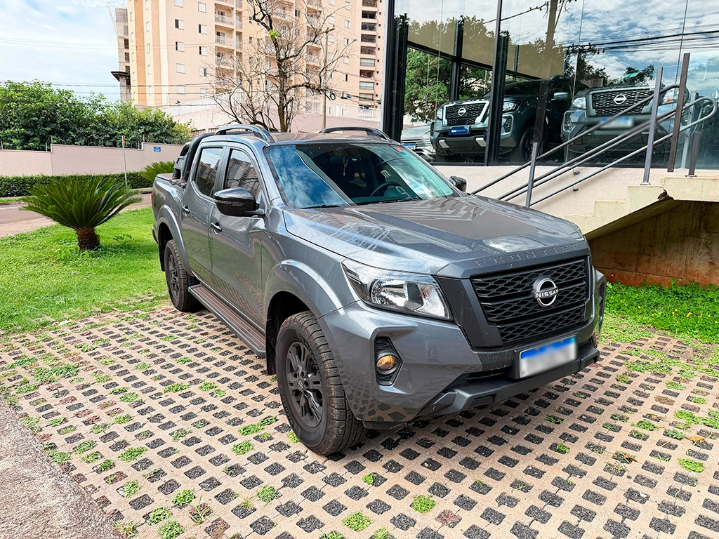 NISSAN FRONTIER