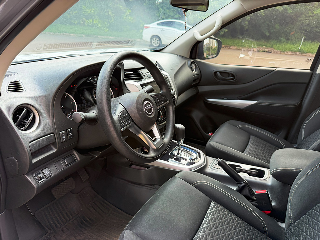 NISSAN FRONTIER