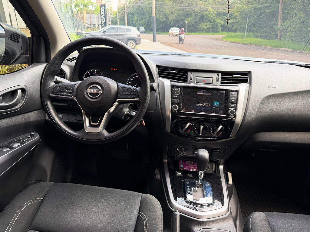 NISSAN FRONTIER