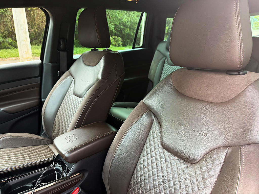 JEEP COMMANDER