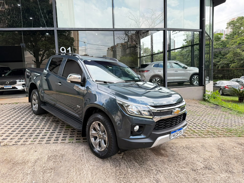 CHEVROLET S10