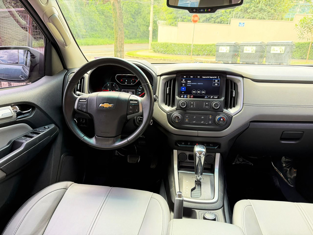 CHEVROLET S10