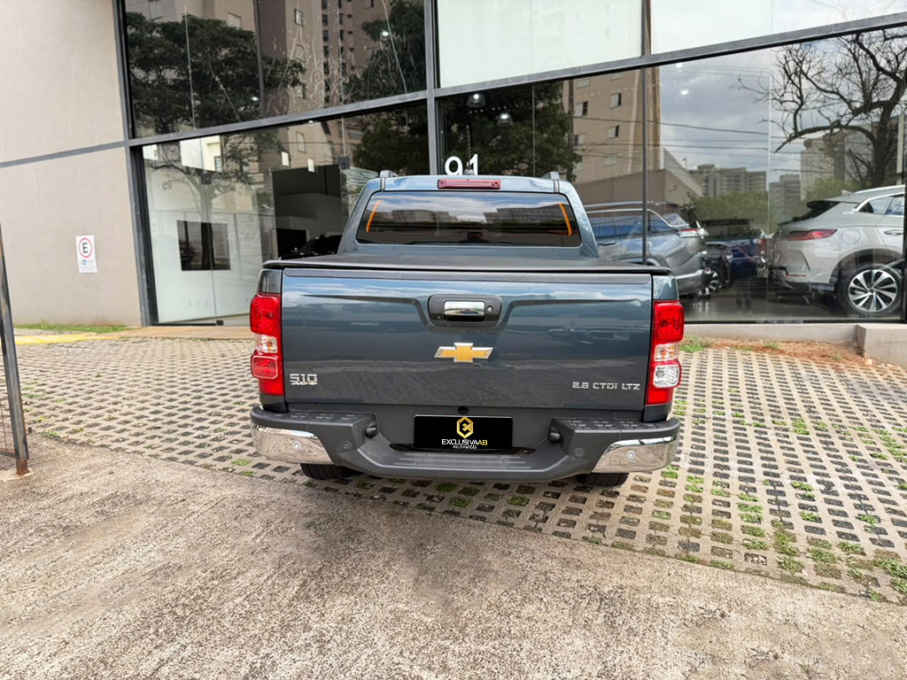 CHEVROLET S10