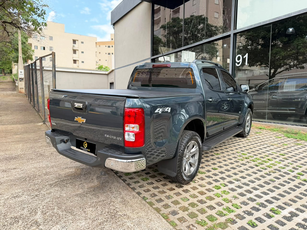 CHEVROLET S10