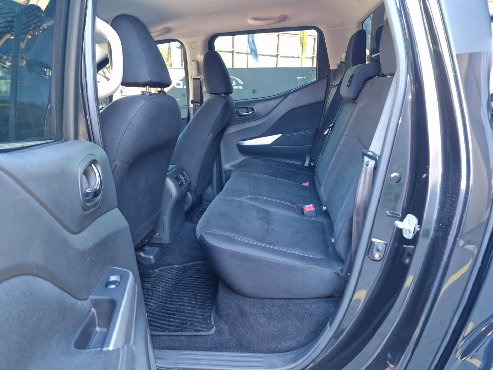 NISSAN FRONTIER