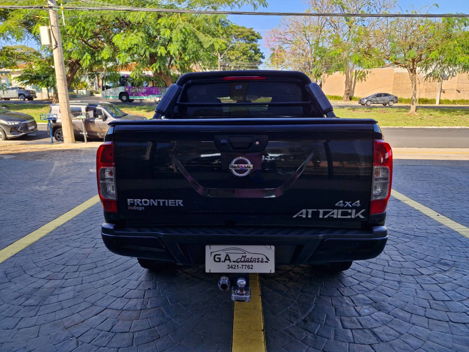 NISSAN FRONTIER